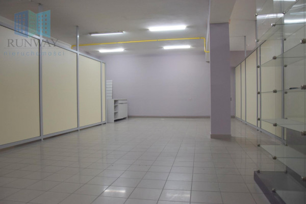 ropczycko-sędziszowski, Ropczyce, Lokal do wynajęcia 150 m2 w centrum miasta